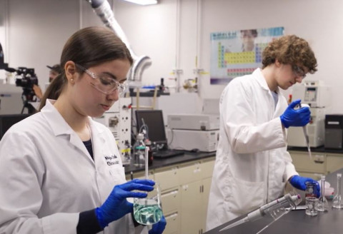 Choisir Techniques de laboratoire au Cégep de Jonquière