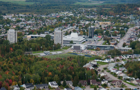 Vue aérienne du Cégep de Jonquière